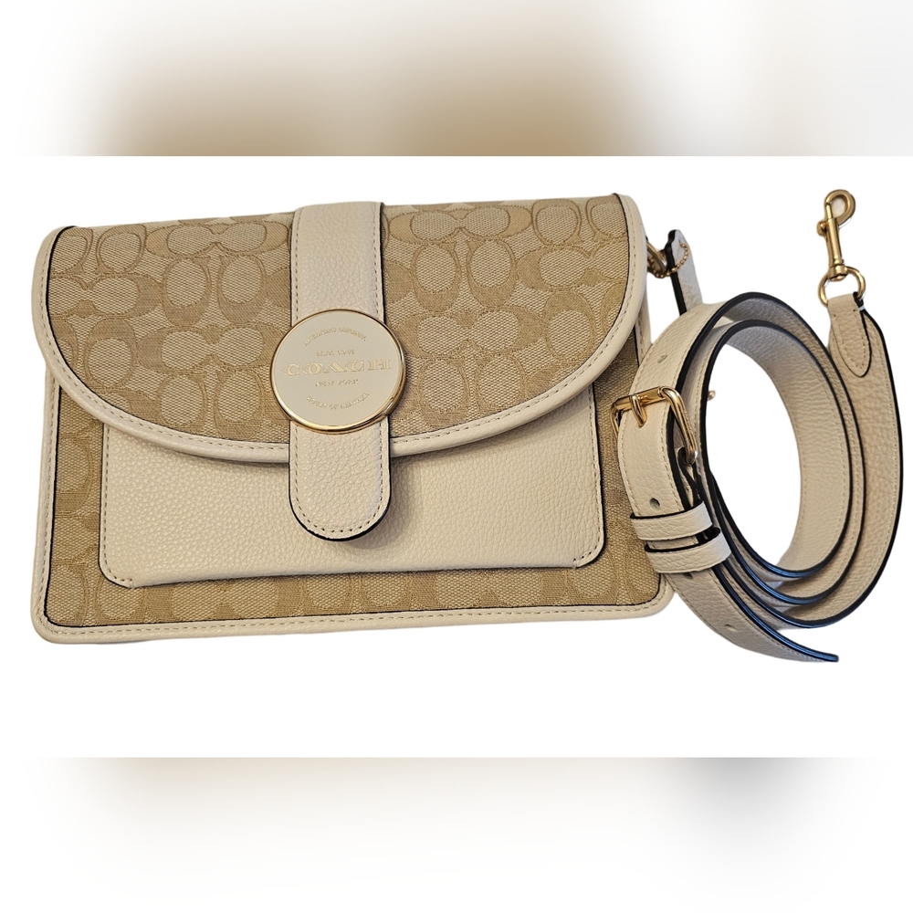 SOLD! Coach Dempsey crossbody bag sign jacquard canvas and chalk white leather - Picture 2 of 12